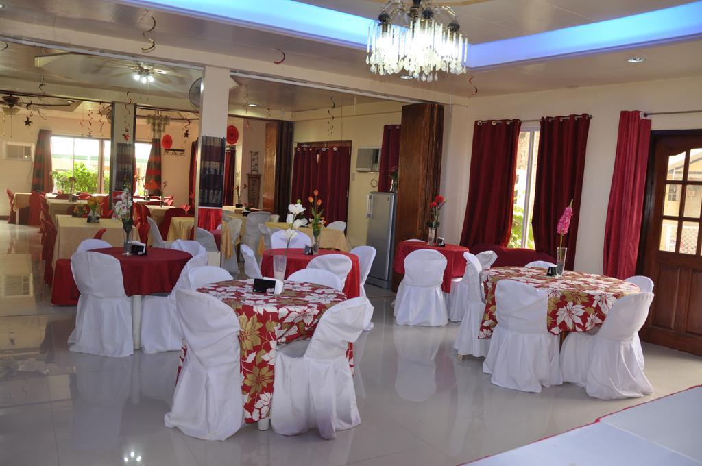 D'Lucky Garden Inn & Suites Tiniguiban Екстериор снимка