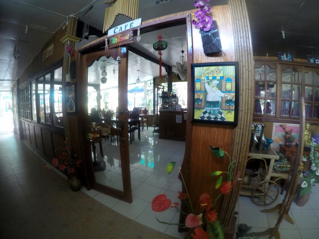 D'Lucky Garden Inn & Suites Tiniguiban Екстериор снимка